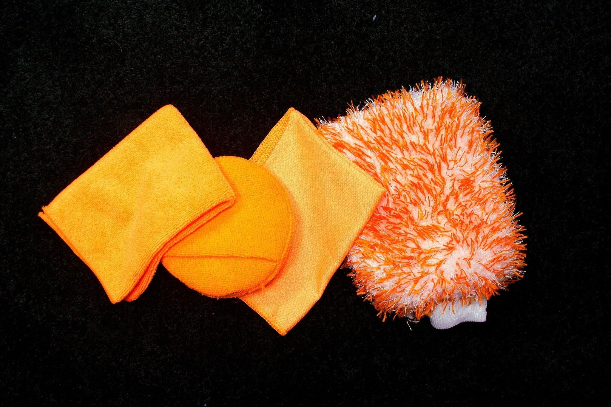 Stap voor Stap Gids: Hoe was je Microvezel Doeken op de Juiste Manier - VCTparts.nl