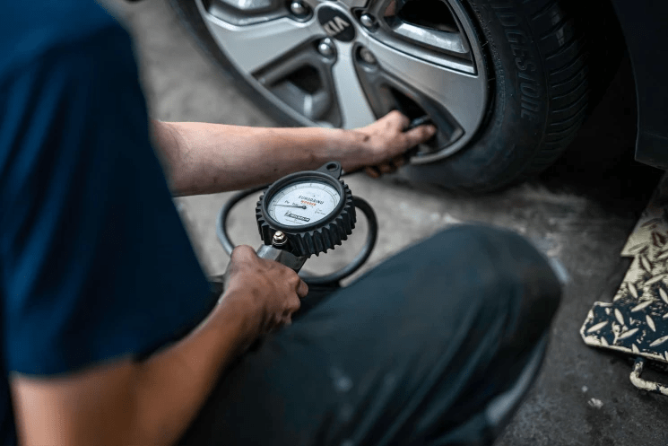 Wat is de juiste Bandenspanning en hoe houd ik deze Stabiel? - VCTparts.nl