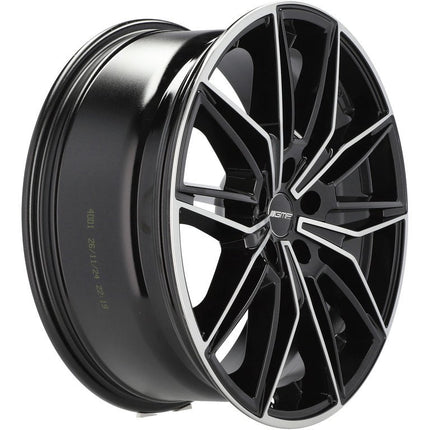 4 Velgen 18 inch SPECTER MB Gepolijst Zwart 5x112 ET30 66.5 Geschikt voor Audi, Volkswagen, Skoda, SEAT - VCTparts.nl