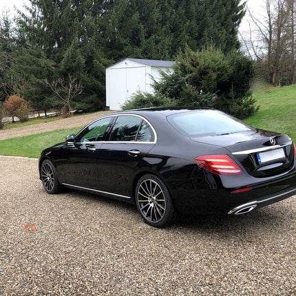 4 Velgen 22 inch B1048 MB Gepolijst Zwart 5x112 ET46 66.6 Geschikt voor Audi, Volkswagen, Skoda, SEAT - VCTparts.nl