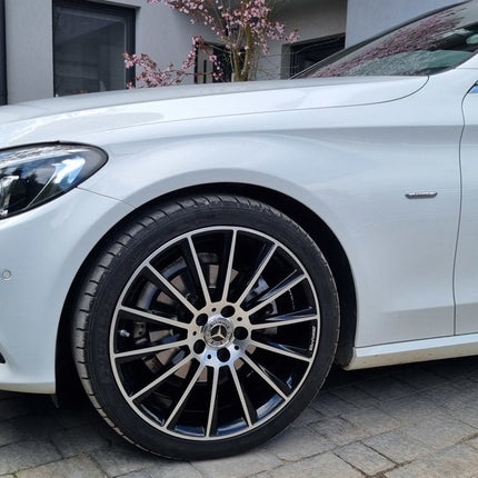 4 Velgen 22 inch B1048 MB Gepolijst Zwart 5x112 ET46 66.6 Geschikt voor Audi, Volkswagen, Skoda, SEAT - VCTparts.nl