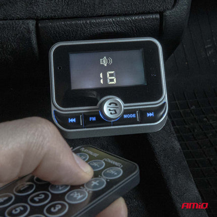 AMiO Car FM Transmitter with Remote 2×USB - A 12V 24V – Bluetooth, Hands - Free Bellen en Multifunctioneel AMiO 4
