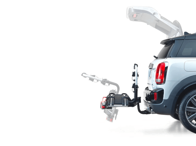 Atera Atera Strada E-Bike Zwart Fietsendrager 2 E-Bikes Aluminium voor Trekhaak met Frame- en Wielbevestiging 13-polige Aansluiting Afsluitbaar Kantelbaar Harvest Automotive 2