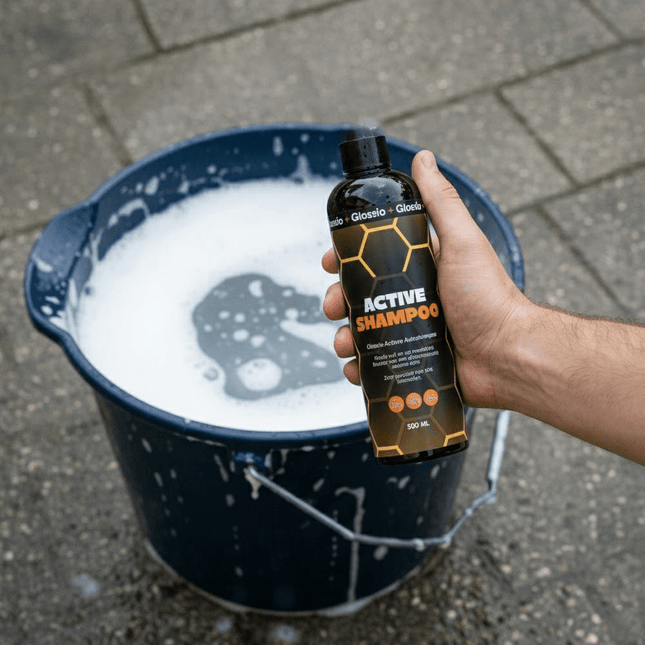 Glossio Active Shampoo Premium Werkende Zeep 500ML Krachtig Tegen Vuil voor een Glanzend Resultaat - VCTparts.nl