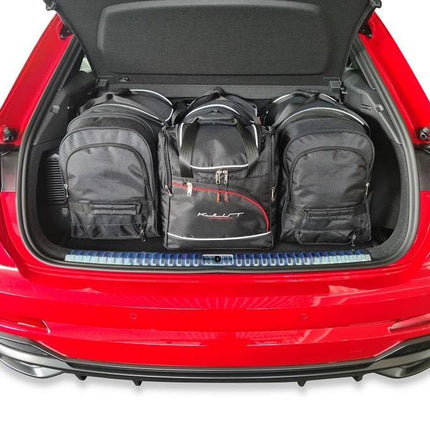 Kjust Kjust Reistassenset voor Audi Q3 vanaf 2019 - Set van 4 Tassen met 2 Roltassen 1 Sporttas en 1 Vliegtuigtas Harvest Automotive 1