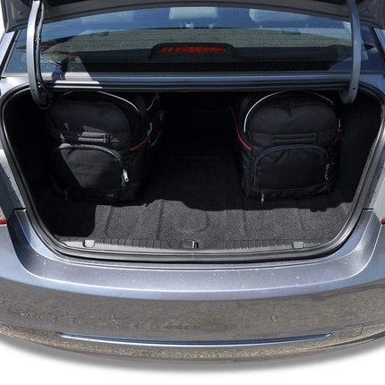 Kjust Kjust Reistassenset voor Chevrolet Cruze Sedan 2009-2016 - Set van 5 Tassen met 3 Roltassen en 2 Vliegtuigtassen Harvest Automotive 4