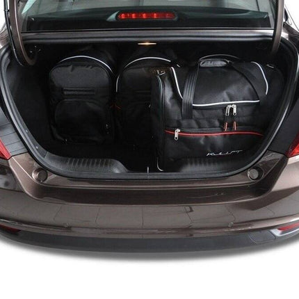 Kjust Kjust Reistassenset voor Fiat Tipo 5-deurs 2016-2023 - Set van 5 Tassen met 3 Roltassen en 2 Sporttassen Harvest Automotive 2