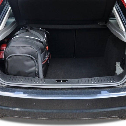 Kjust Kjust Reistassenset voor Ford Focus 5-deurs 2008-2011 - Set van 4 Tassen met 2 Roltassen en 2 Sporttassen Harvest Automotive 4