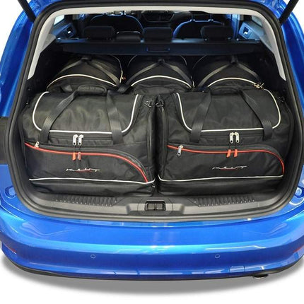 Kjust Kjust Reistassenset voor Ford Focus Wagon vanaf 2018 - Set van 5 Tassen met 3 Roltassen en 2 Sporttassen Harvest Automotive 1