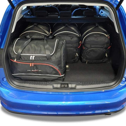 Kjust Kjust Reistassenset voor Ford Focus Wagon vanaf 2018 - Set van 5 Tassen met 3 Roltassen en 2 Sporttassen Harvest Automotive 2