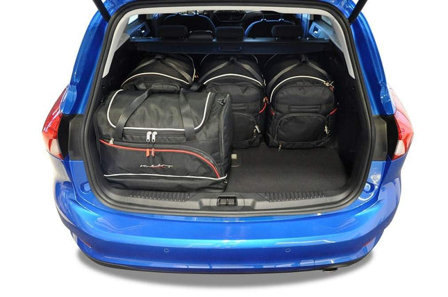 Kjust Kjust Reistassenset voor Ford Focus Wagon vanaf 2018 - Set van 5 Tassen met 3 Roltassen en 2 Sporttassen Harvest Automotive 2