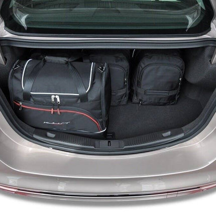 Kjust Kjust Reistassenset voor Ford Mondeo Sedan 2014-2022 - Set van 5 Tassen met 3 Roltassen en 2 Sporttassen Harvest Automotive 2