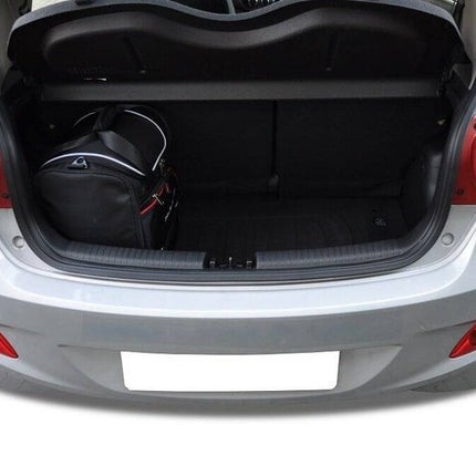 Kjust Kjust Reistassenset voor Hyundai i10 5-deurs 2014-2019 - Set van 4 Tassen met 2 Sporttassen en 2 Vliegtuigtassen Harvest Automotive 4
