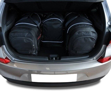 Kjust Kjust Reistassenset voor Hyundai i30 Fastback vanaf 2018 - Set van 4 Tassen met 2 Roltassen 1 Sporttas en 1 Vliegtuigtas Harvest Automotive 2