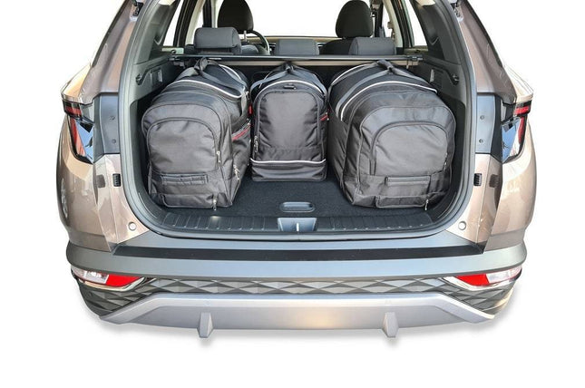 Kjust Kjust Reistassenset voor Hyundai Tucson vanaf 2020 - Set van 4 Tassen met 2 Roltassen 1 Sporttas en 1 Vliegtuigtas Harvest Automotive 2