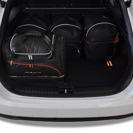Kjust Kjust Reistassenset voor Kia Ceed Sportswagon vanaf 2018 - Set van 5 Tassen met 3 Roltassen en 2 Sporttassen Harvest Automotive 2