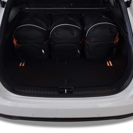 Kjust Kjust Reistassenset voor Kia Ceed Sportswagon vanaf 2018 - Set van 5 Tassen met 3 Roltassen en 2 Sporttassen Harvest Automotive 3