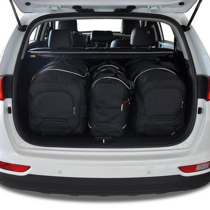 Kjust Kjust Reistassenset voor Kia Sportage 5-deurs 2016-2021 - Set van 4 Tassen met 2 Roltassen en 2 Vliegtuigtassen Harvest Automotive 1