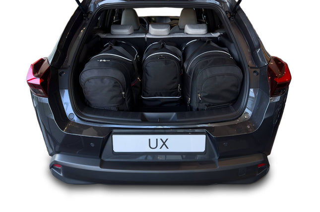 Kjust Kjust Reistassenset voor Lexus UX 2018-2024 - Set van 4 Tassen met 2 Roltassen 1 Sporttas en 1 Vliegtuigtas Harvest Automotive 2