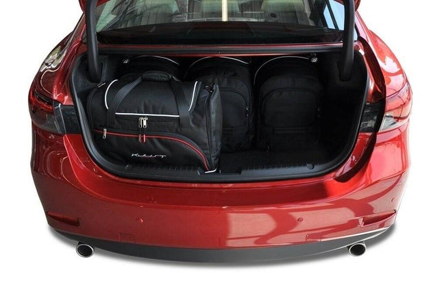 Kjust Kjust Reistassenset voor Mazda 6 Sedan 2013-2024 - Set van 5 Tassen met 3 Roltassen en 2 Sporttassen Harvest Automotive 2