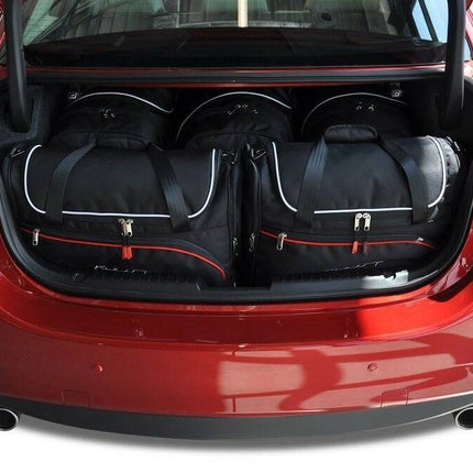 Kjust Kjust Reistassenset voor Mazda 6 Sedan 2013-2024 - Set van 5 Tassen met 3 Roltassen en 2 Vliegtuigtassen Harvest Automotive 1