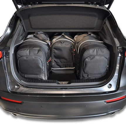 Kjust Kjust Reistassenset voor Mazda CX-30 vanaf 2019 - Set van 4 Tassen met 2 Roltassen 1 Sporttas en 1 Vliegtuigtas Harvest Automotive 2