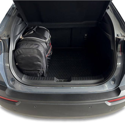 Kjust Kjust Reistassenset voor Mazda MX-30 vanaf 2022 - Set van 4 Tassen met 2 Roltassen 1 Sporttas en 1 Vliegtuigtas Harvest Automotive 4