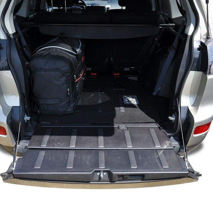 Kjust Kjust Reistassenset voor Mitsubishi Outlander 2007-2013 - Set van 4 Tassen met 2 Roltassen en 2 Sporttassen Harvest Automotive 4