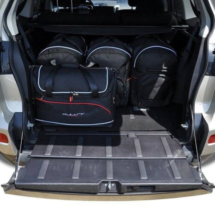 Kjust Kjust Reistassenset voor Mitsubishi Outlander 2007-2013 - Set van 5 Tassen met 3 Roltassen en 2 Vliegtuigtassen Harvest Automotive 2