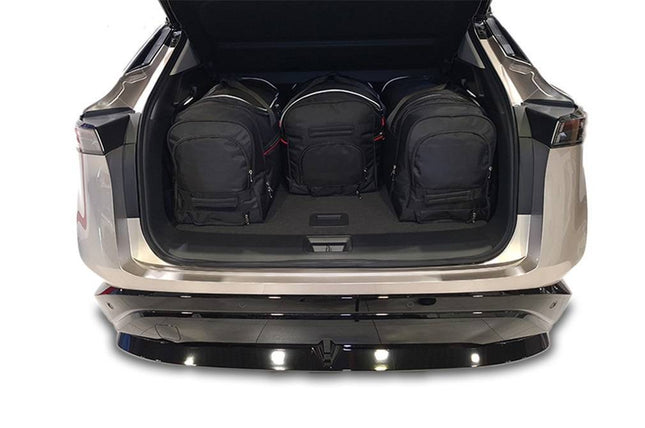 Kjust Kjust Reistassenset voor Nissan Ariya vanaf 2022 - Set van 4 Tassen met 3 Roltassen en 1 Vliegtuigtas Harvest Automotive 2