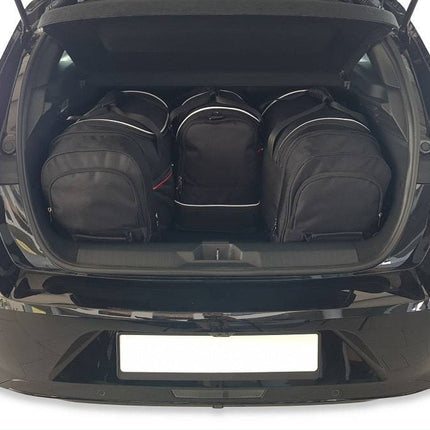 Kjust Kjust Reistassenset voor Opel Astra 5-deurs vanaf 2022 - Set van 4 Tassen met 2 Roltassen 1 Sporttas en 1 Vliegtuigtas Harvest Automotive 2