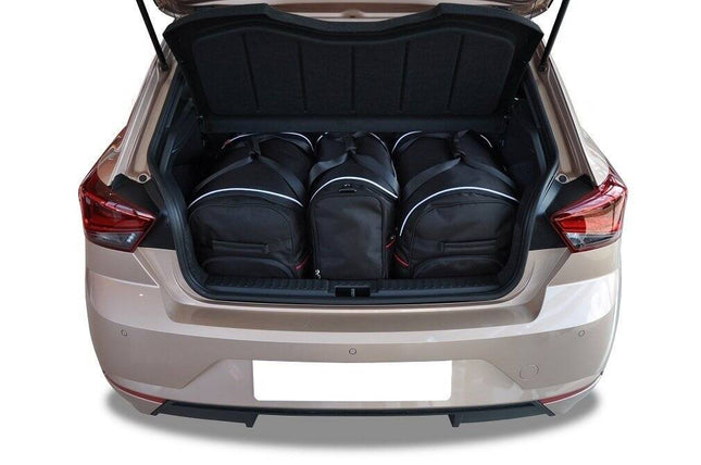 Kjust Kjust Reistassenset voor Seat Ibiza 5-deurs vanaf 2017 - Set van 3 Tassen met 2 Roltassen en 1 Sporttas Harvest Automotive 1
