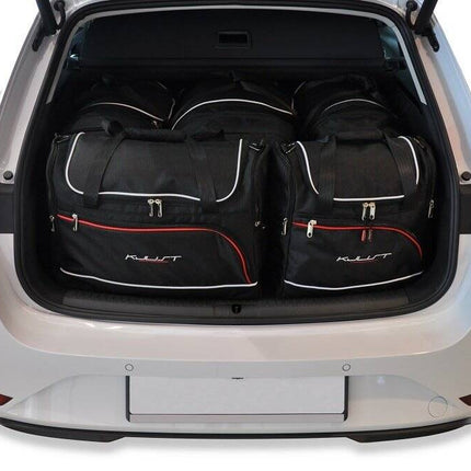 Kjust Kjust Reistassenset voor Seat Leon 5-deurs vanaf 2020 - Set van 5 Tassen met 3 Roltassen en 2 Vliegtuigtassen Harvest Automotive 1