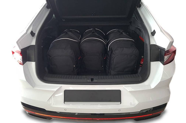 Kjust Kjust Reistassenset voor Skoda Enyaq Coupe vanaf 2022 - Set van 4 Tassen met 3 Roltassen en 1 Vliegtuigtas Harvest Automotive 2