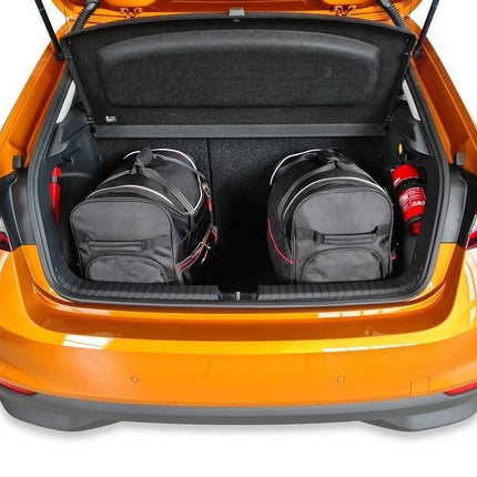 Kjust Kjust Reistassenset voor Skoda Fabia 5-deurs vanaf 2021 - Set van 3 Tassen met 2 Roltassen en 1 Sporttas Harvest Automotive 2