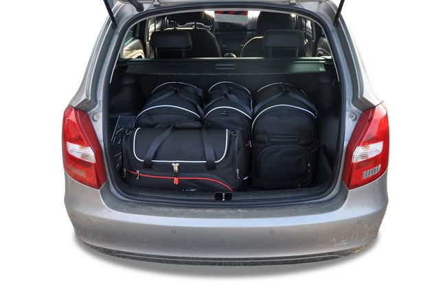 Kjust Kjust Reistassenset voor Skoda Fabia stationwagen 2007-2015 - Set van 5 Tassen met 2 Roltassen 1 Sporttas en 2 Vliegtuigtassen Harvest Automotive 2