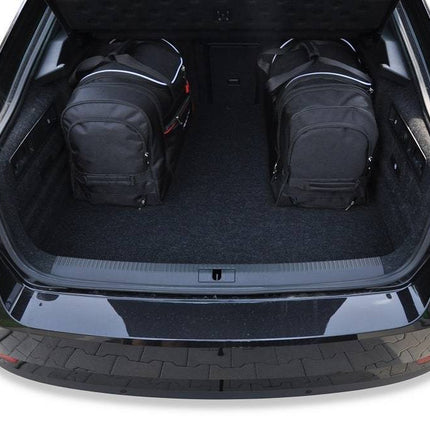 Kjust Kjust Reistassenset voor Skoda Superb 5-deurs hatchback 2019-2024 - Set van 5 Tassen met 3 Roltassen en 2 Sporttassen Harvest Automotive 7