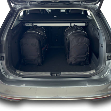 Kjust Kjust Reistassenset voor Skoda Superb stationwagen vanaf 2024 - Set van 5 Tassen met 3 Roltassen en 2 Sporttassen Harvest Automotive 4