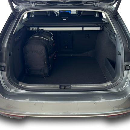 Kjust Kjust Reistassenset voor Skoda Superb stationwagen vanaf 2024 - Set van 5 Tassen met 3 Roltassen en 2 Sporttassen Harvest Automotive 5
