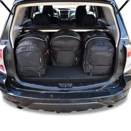 Kjust Kjust Reistassenset voor Subaru Forester 2008-2013 - Set van 4 Tassen met 3 Roltassen en 1 Vliegtuigtas Harvest Automotive 2