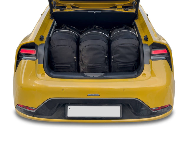Kjust Kjust Reistassenset voor Toyota Prius 5-deurs vanaf 2023 - Set van 3 Tassen met 3 Roltassen Harvest Automotive 1