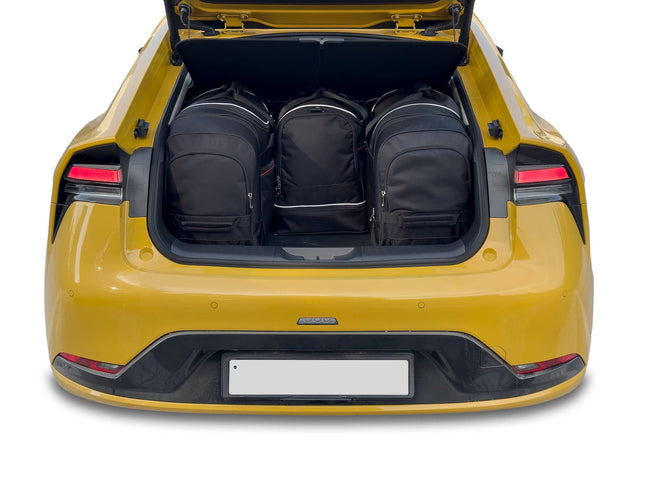 Kjust Kjust Reistassenset voor Toyota Prius 5-deurs vanaf 2023 - Set van 4 Tassen met 2 Roltassen 1 Sporttas en 1 Vliegtuigtas Harvest Automotive 2