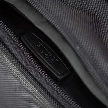 Kjust Kjust Reistassenset voor Volkswagen Golf 5-deurs vanaf 2020 - Set van 3 Tassen met 3 Roltassen Harvest Automotive 11