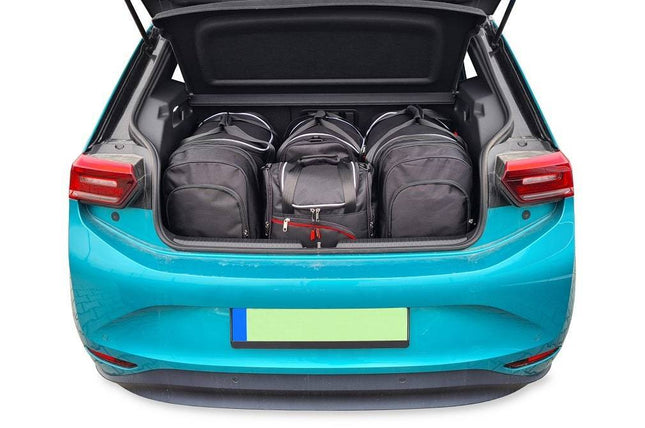 Kjust Kjust Reistassenset voor Volkswagen ID.3 vanaf 2020 - Set van 4 Tassen met 2 Roltassen 1 Sporttas en 1 Vliegtuigtas Harvest Automotive 1