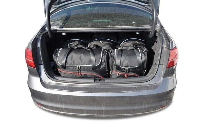 Kjust Kjust Reistassenset voor Volkswagen Jetta Sedan 2011-2014 - Set van 5 Tassen met 3 Roltassen en 2 Vliegtuigtassen Harvest Automotive 1