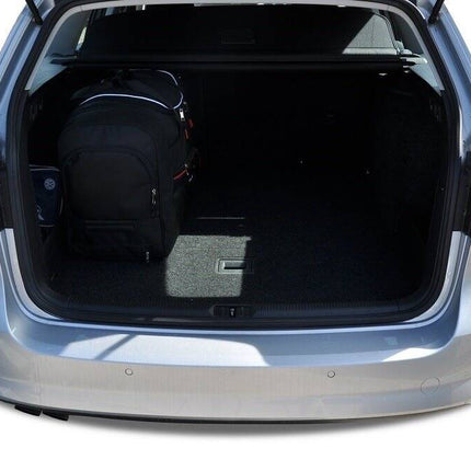 Kjust Kjust Reistassenset voor Volkswagen Passat Variant 2011-2014 - Set van 5 Tassen met 3 Roltassen en 2 Sporttassen Harvest Automotive 5