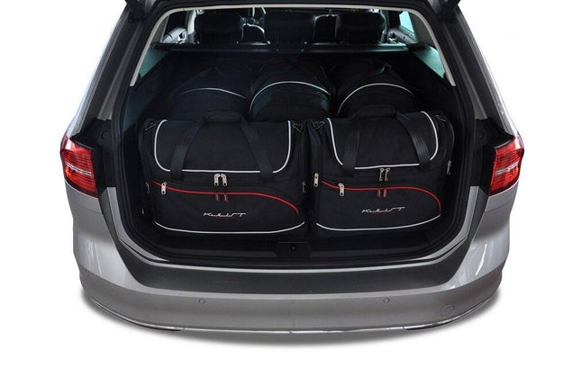Kjust Kjust Reistassenset voor Volkswagen Passat Variant 2014-2024 - Set van 5 Tassen met 3 Roltassen en 2 Vliegtuigtassen Harvest Automotive 1