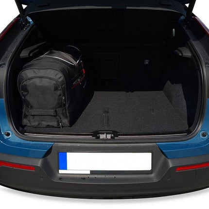 Kjust Kjust Reistassenset voor Volvo C40 2022-2024 - Set van 4 Tassen met 2 Roltassen 1 Sporttas en 1 Vliegtuigtas Harvest Automotive 4