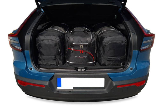 Kjust Kjust Reistassenset voor Volvo C40 2022-2024 - Set van 4 Tassen met 2 Roltassen 1 Sporttas en 1 Vliegtuigtas Harvest Automotive 1