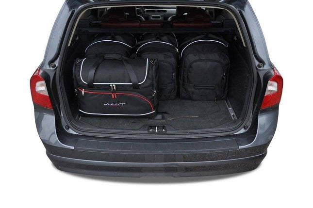 Kjust Kjust Reistassenset voor Volvo V70 stationwagen 2000-2007 - Set van 5 Tassen met 3 Roltassen en 2 Vliegtuigtassen Harvest Automotive 2